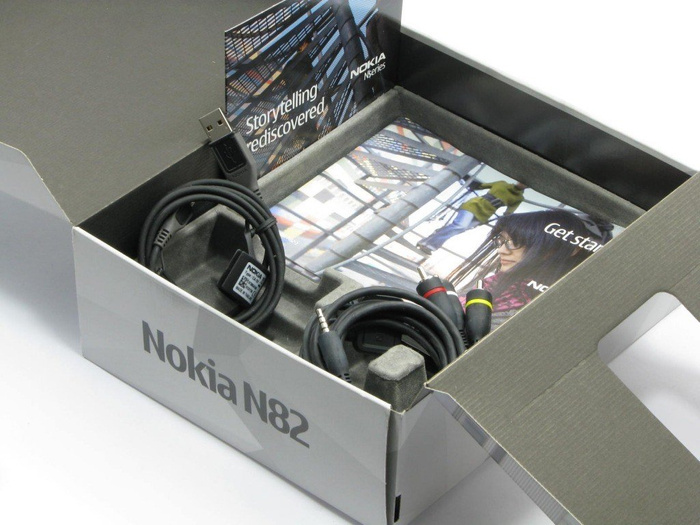 Škatuľa NOKIA N82 CD, káble, príručka