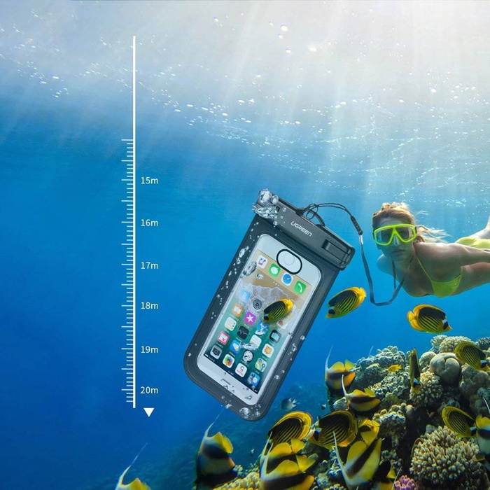 Ugreen universelle wasserdichte Handyhülle (max. 6,0'') für Schwimmbad am Wasser IPX8 schwarz (50919 LP186)