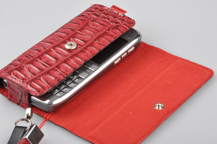 Cover NOKIA CP-522 E72 Asha N97 Mini in pelle rossa