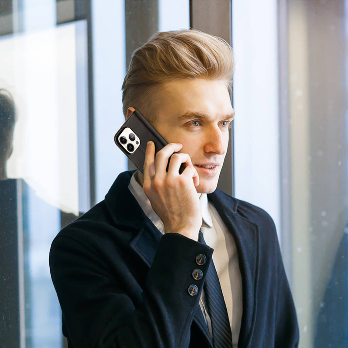 Dux Ducis Hivo Flip Cover in Pelle Portafoglio in Vera Pelle per Carte e Documenti iPhone 14 Pro Nero