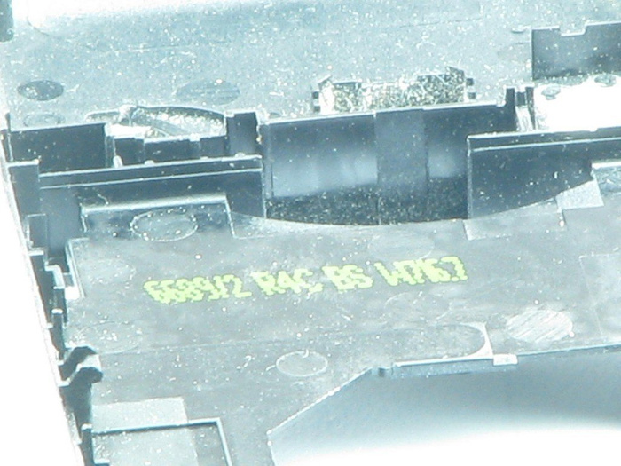 SONY ERICSSON W850i Complete Original Grade A Case With Ball