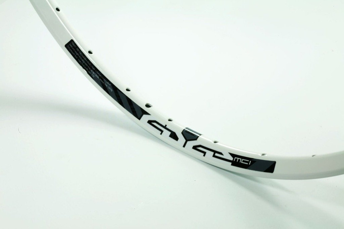 26' MTB RIM RYDE MC1 32 Holes 307 GRAM! WHITE