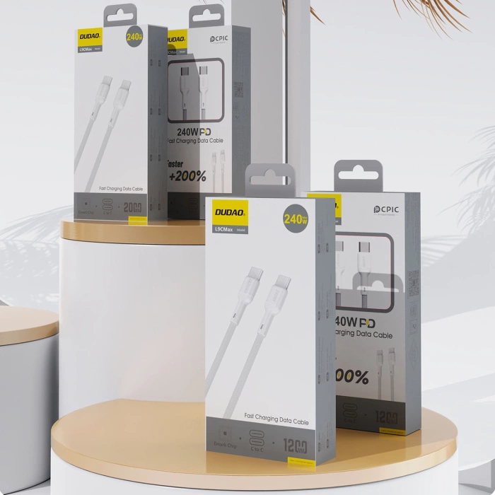 Dudao L9C Max 240W PD USB-C - USB-C 2m Kabel - Weiß