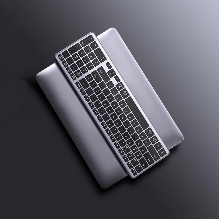 UGREEN KU005 2.4G+BT Wireless Membrane Keyboard (Silver/Black)
