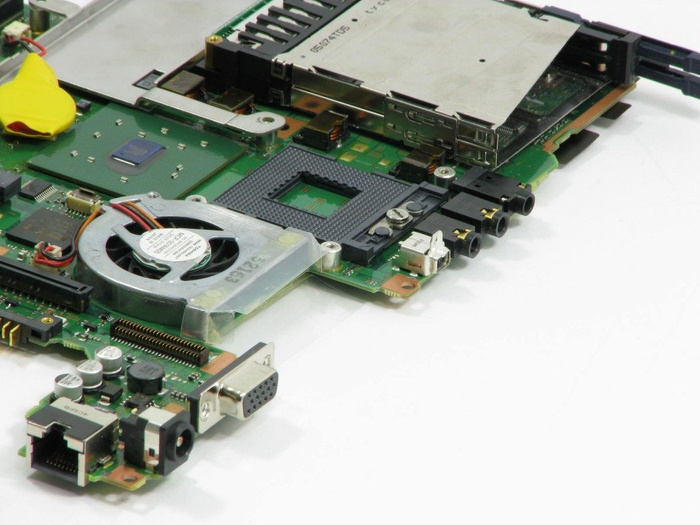 Fujitsu Siemens S7010 Laptop Motherboard 100% funktionierend