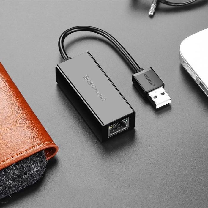 Ugreen externe Netzwerkkarte RJ45 - USB 2.0 100 Mbit/s Ethernet schwarz (CR110 20254)