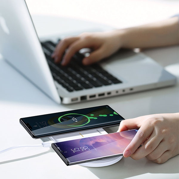 USAMS 10W Dual White Induction Charger