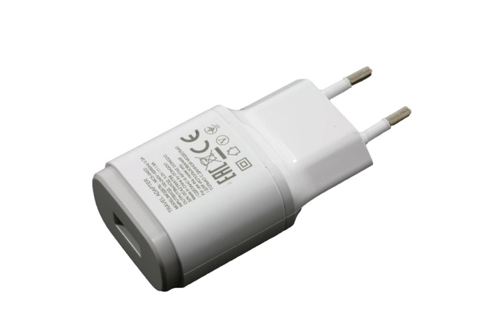 LG USB Charger Power Strong 1.8A Universal Grade A WHITE