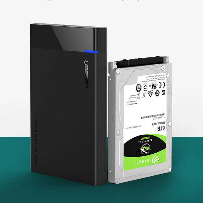 Ugreen bay per HDD SSD 2.5 '' SATA drive enclosure USB 3.2 Gen 1 (5 Gbps) USB tipo C + 0,5 m cavo nero (US221 50743)