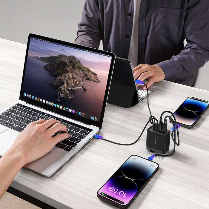 Joyroom Ladegerät GaN 67W 4 Ports (2x USB, 2x USB C) schwarz (TCG02) + Kabel USB C - USB C 100W 1,2m