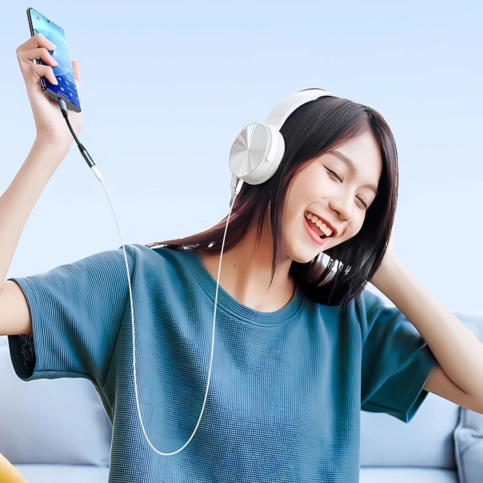 Adapter Wozinsky WACM-01 USB-C - mini jack 3,5mm - czarny