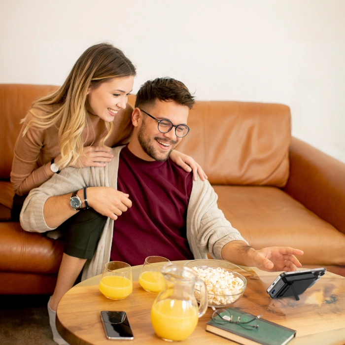 Powerbank Wozinsky WLWP-10KA0Y3S 22,5W PD Qi2 10000 mAh, z podstawką, 1x USB-A, 1x USB-C - czarny