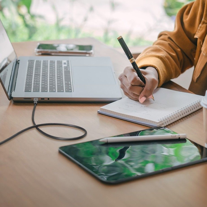 Kabel Spigen ARCDRAHT PB2203 TYP-C KABEL PD240W 120CM SCHWARZ