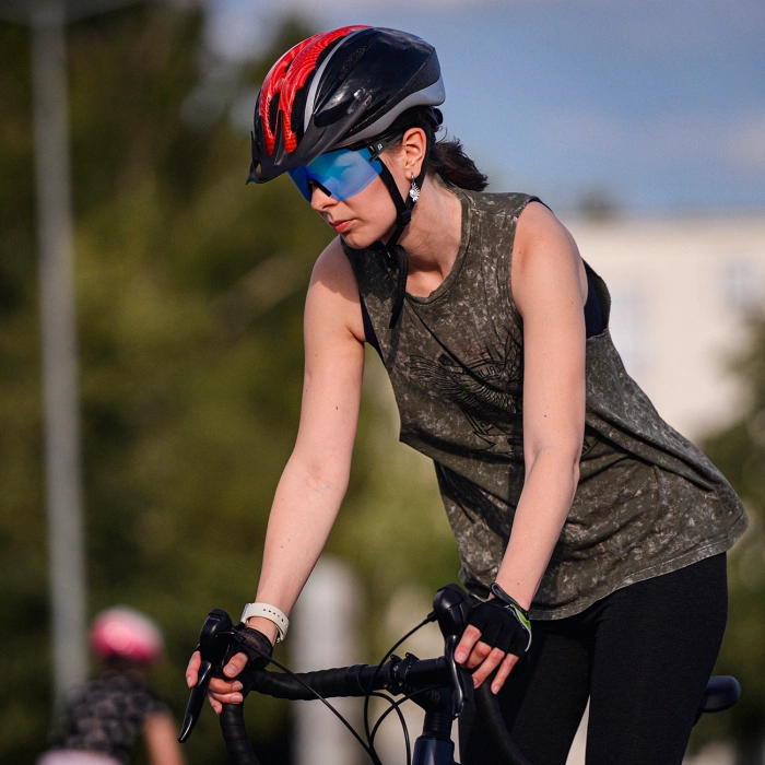 Rockbros Polarisierte Fahrradbrille mit UV-Schutz und Korrektureinsatz, blaue Gläser, Schwarz