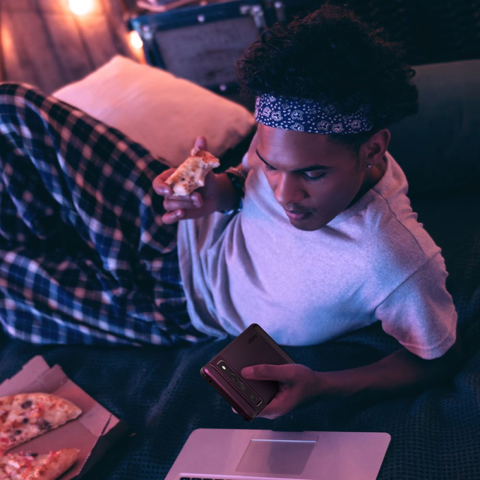 Funda Spigen Rugged Armor GOOGLE PIXEL 7 PRO MATTE NEGRO