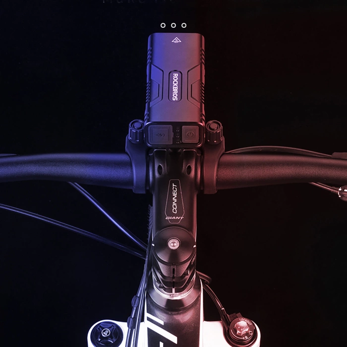 Rockbros 24310002001 éclairage de vélo 850 lm avec fonction powerbank + USB-C - câble USB-A - noir