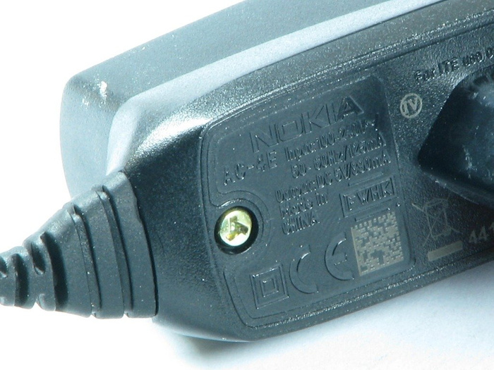 Charger NOKIA 6300 N8 E51 E52 E71 E65 N73 N95 AC-4E mains New Original