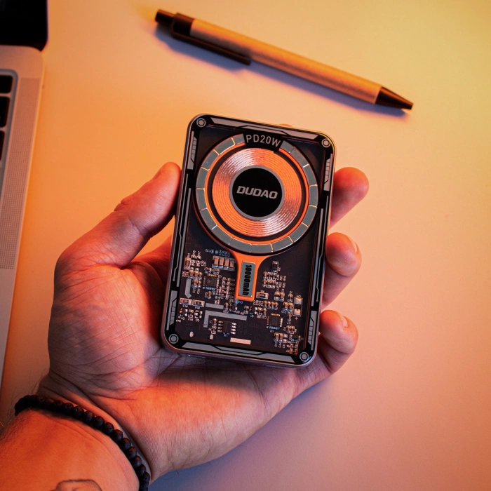 Dudao TGK1 Powerbank mit MagSafe kabellosem Ladegerät 20W 10000mAh schwarz (TGK1-black)