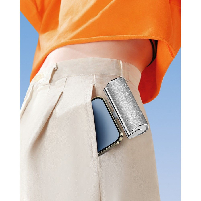 Powerbank Veger PlugOn (W0573) PD QC3.0 2,4A 12W 5000 mAh z wbudowanym złączem Typ C srebrny