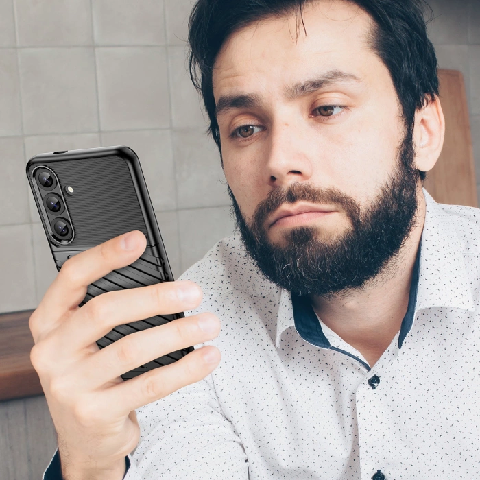 Thunder Case Hülle für Samsung Galaxy S25+ Silikon Panzerhülle - Schwarz