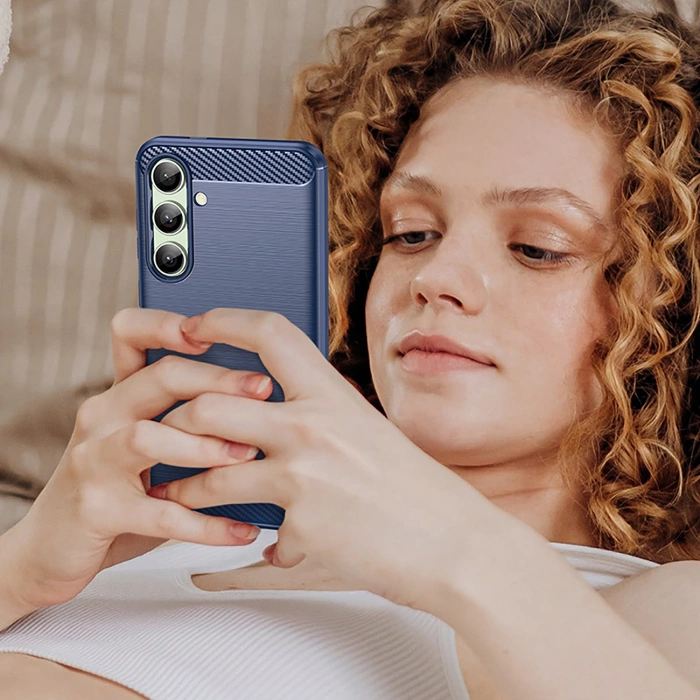 Carbon Case Silikonhülle für Samsung Galaxy S24 FE - blau