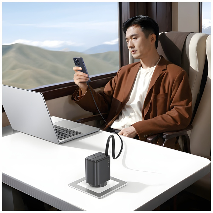 USAMS Ład. siec. 1xUSB-C ze zwijanym kablem USB-C Retractable PD+QC 30W Gan Fast Charging czarny/black YC Series CC241TC01 (US-CC241)
