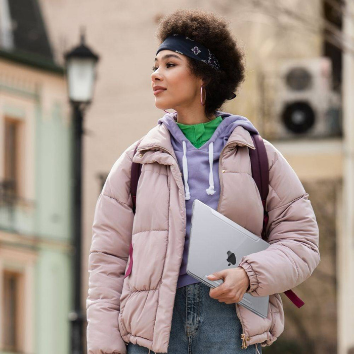 Spigen Thin Fit MACBOOK PRO 14 2021-2022 GLASKLAR