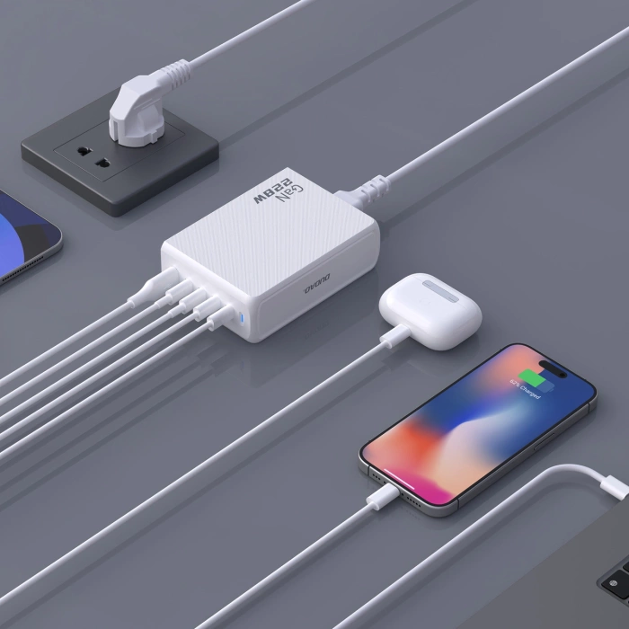 Dudao A228EU GaN-Ladegerät 1x USB-A 4x USB-C PD 228W - Weiß