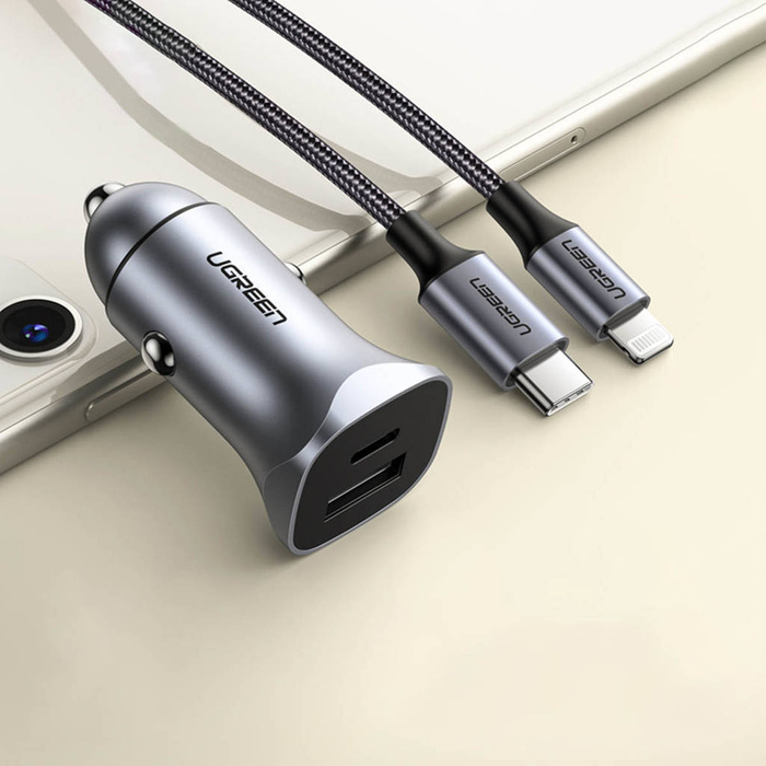 Ugreen fast nabíječka auto USB-A / USB-C 18W šedá (CD130)
