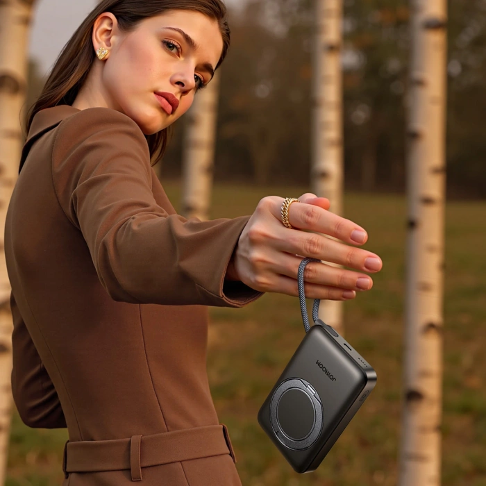 Powerbank Joyroom JR-PBM02 22,5W 10000mAh 3w1 indukcyjny magnetyczny kompatybilny z MagSafe z wbudowanym kablem - czarny