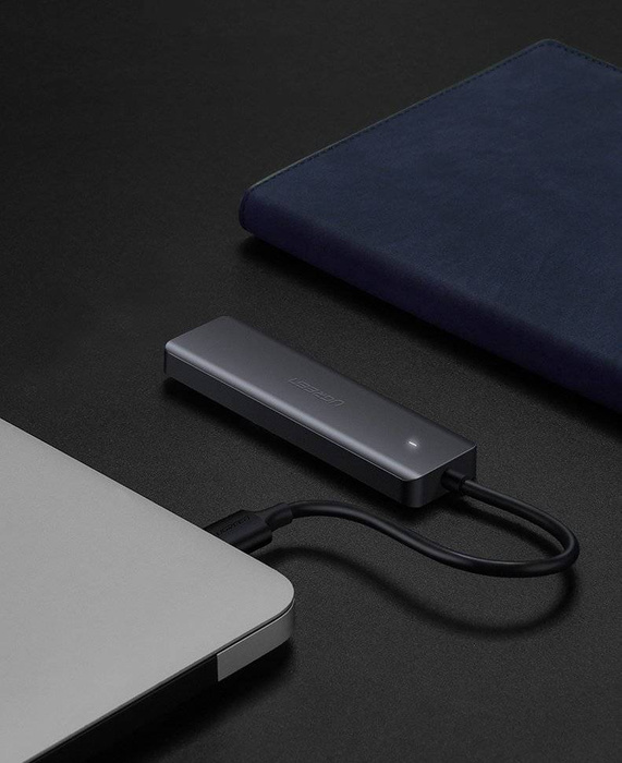 Ugreen USB HUB splitter – 4x USB 3.2 Gen 1 s micro USB napájecím portem šedý (CM219 50985)