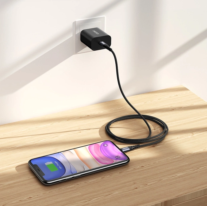 Câble Choetech IP0041 USB-C / Lightning MFi 480Mb/s 3A 2 m - noir