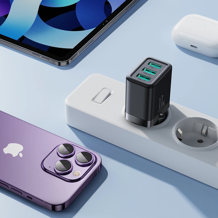 Joyroom JR-TCN02 3xUSB-A 12W 3,4A síťová nabíječka - černá