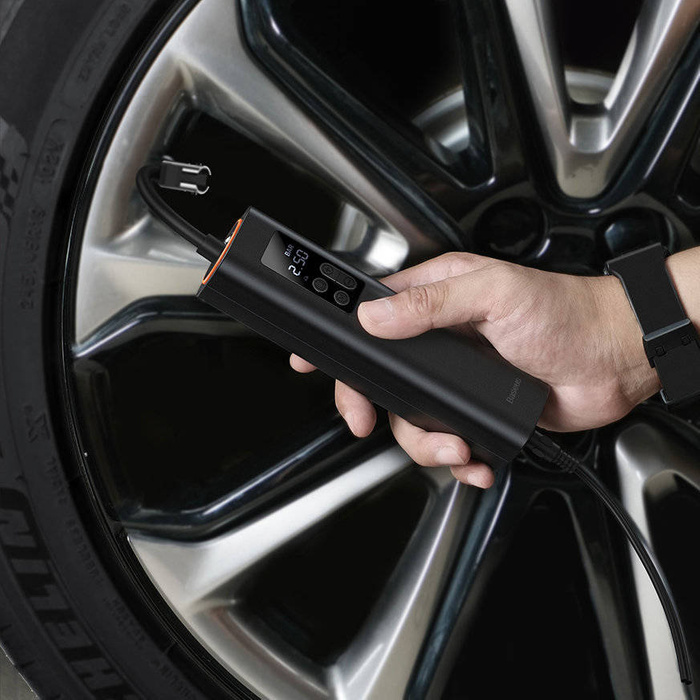 Mini compresseur de voiture Baseus pour prise allume-cigare noir (CRCQ000001)