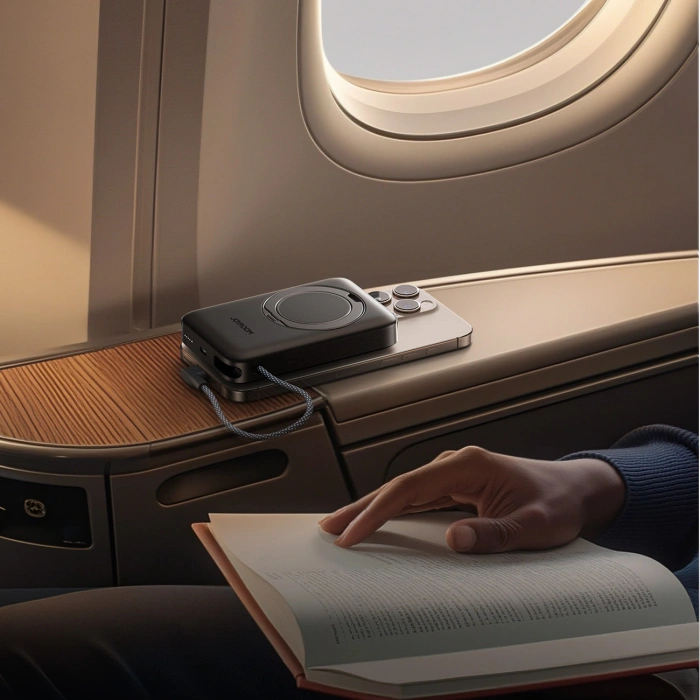 Powerbank Joyroom JR-PBM02 22,5W 10000mAh 3w1 indukcyjny magnetyczny kompatybilny z MagSafe z wbudowanym kablem - czarny