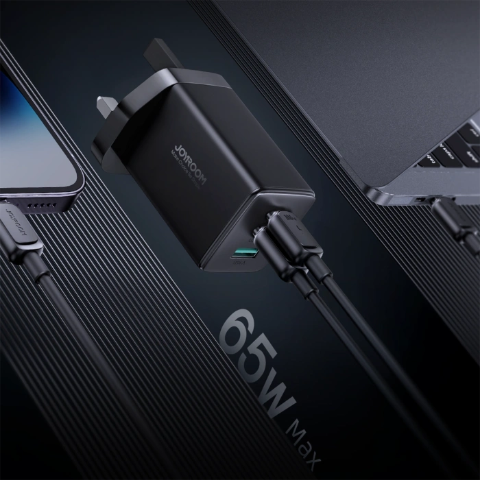 Ładowarka sieciowa Joyroom JR-TCG01 Ultra GaN 65W 2 x USB-C + 1 x USB-A (wtyczka UK) z kablem USB-C 100W 1,2m - czarna