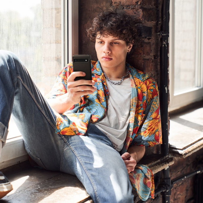 Spigen Rugged Armor Google Pixel 6a MATTE Cover NERO