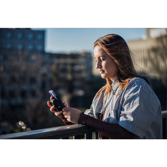 Powerbank zgodny z MagSafe Forcell F-Energy F10K5 PD3.1 QC3.0 3A 22,5W 10000 mAh kompatybilny z Apple Watch czarny 0INT