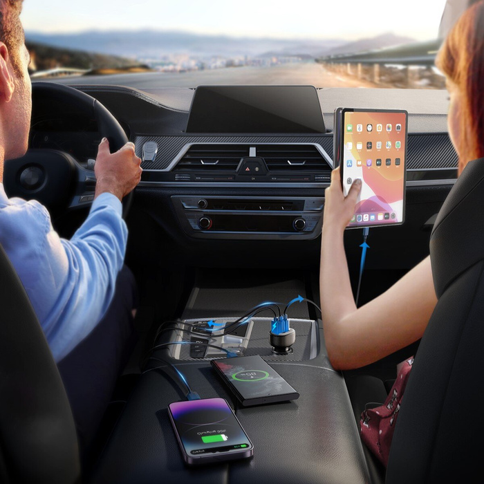 Joyroom JR-CCD04 30W 2x USB-C USB-A chargeur de voiture avec écran - noir