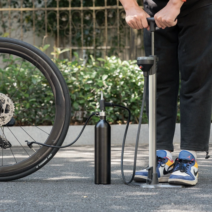 Rockbros Tubeless Reifenfüller 200 PSI 1.2l - Schwarz