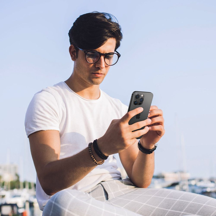 PROTECTEUR DE CAMÉRA Spigen OPTIK.TR "EZ FIT" PROTECTEUR DE CAMÉRA 2-PACK IPHONE 14 PRO / MAX / 15 PRO / MAX / 16 PRO / MAX / 17 PRO / MAX NOIR