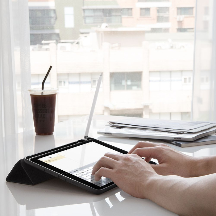 SPIGEN Urban Fit Ipad 10.2 2019 Schwarzes Hülle