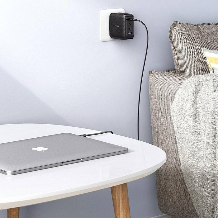Ugreen rychlá nabíječka PPS 65W USB / 3x USB Type C QC 3.0 Power Delivery SCP FCP AFC (nitrid galia) černá (CD224 70774)