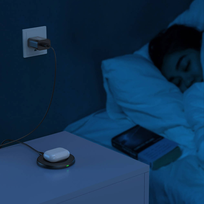 Choetech ladergerät kabellos Qi 10W + kabel USB - micro USB schwarz (T526-S)