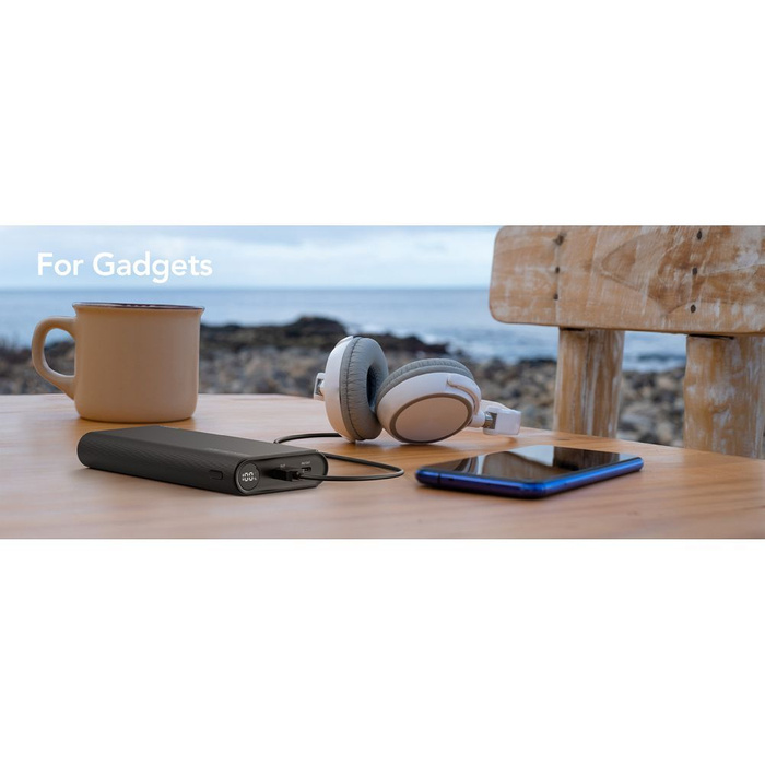 Powerbank Veger TCE130 (W2503) PD 130W 25000 mAh z wbudowanymi kablami Typ C / Lightning czarny