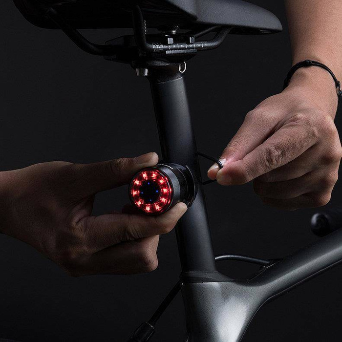 [Archive] Wozinsky rear LED bicycle lamp rechargeable on micro USB red light 5 operating modes black (WRBLB2)