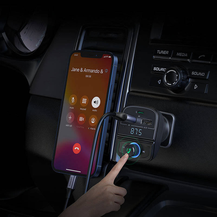 Ugreen FM Transmitter Bluetooth 5.0 MP3 nabíječka do auta 3x USB TF micro SD 4,8 A černá (CD229)