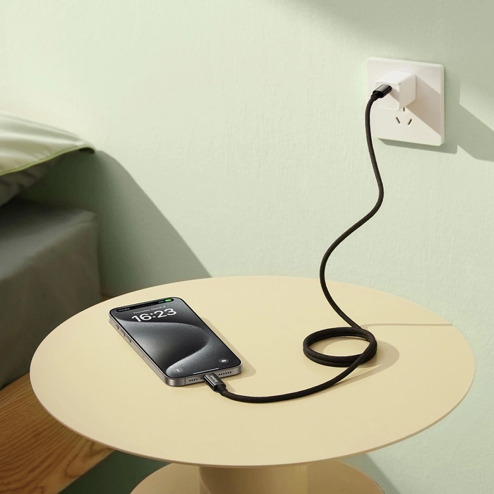 Baseus Tungsten Gold magnetisches USB-C / USB-C-Kabel 100 W 1 m – schwarz