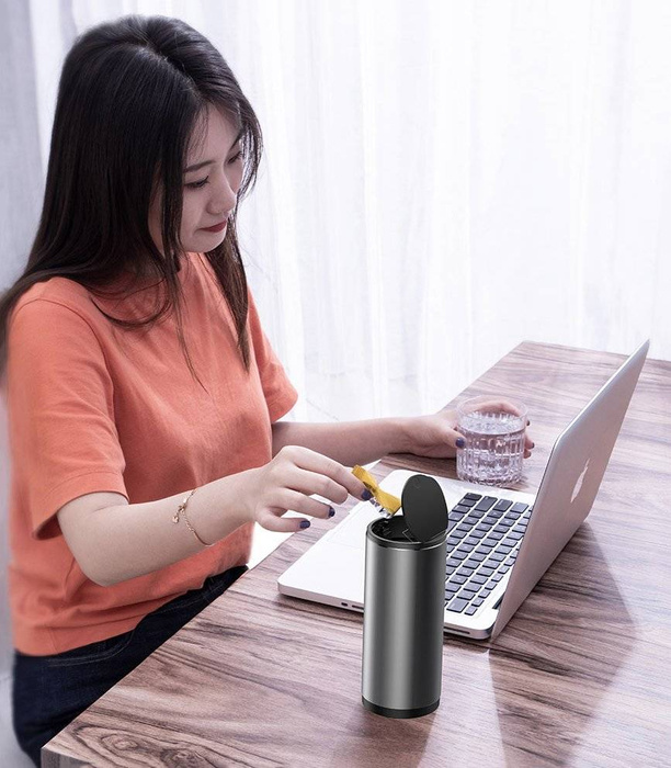 Baseus Gentleman Style Vehicle-mounted Trash Can Black (CRLJT-01)