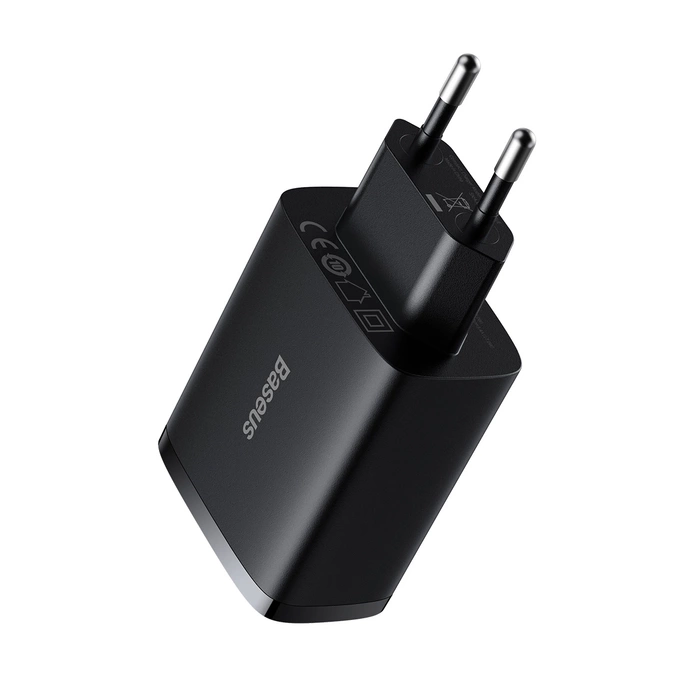 Baseus Cargador compacto 3x USB 17W negro (CCXJ020101)